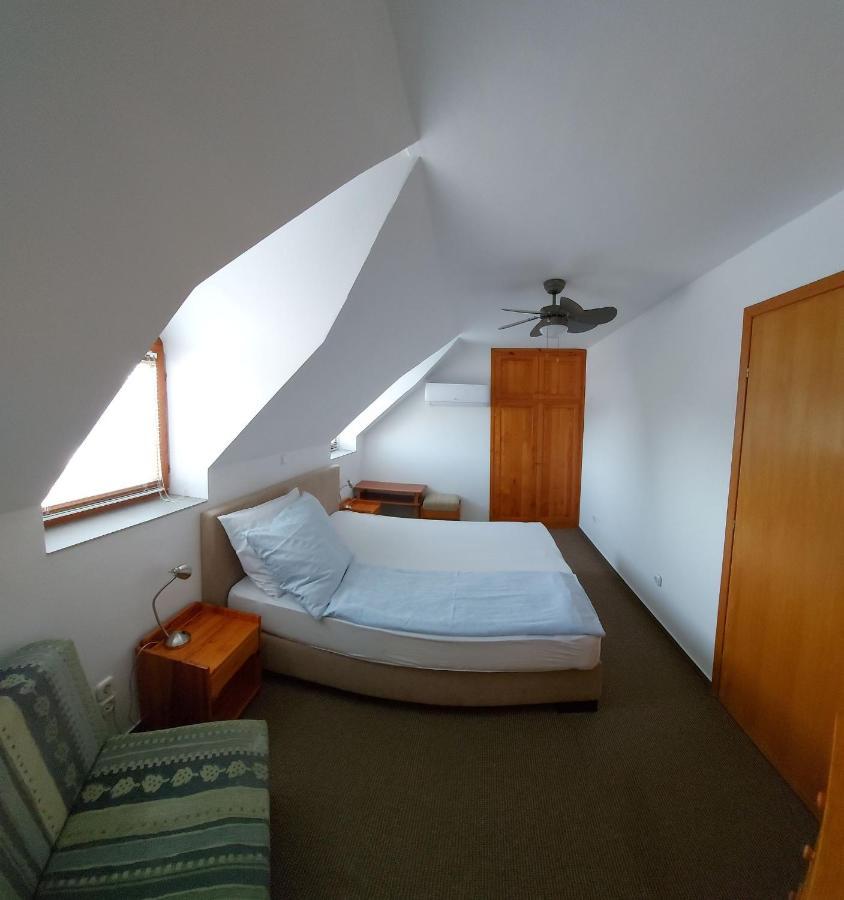 Emil Porta Hotel บาลาตองโยรอค ภายนอก รูปภาพ
