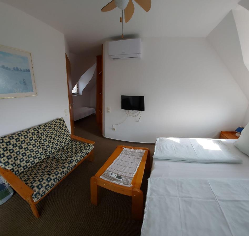 Emil Porta Hotel บาลาตองโยรอค ภายนอก รูปภาพ